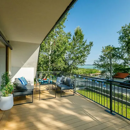 Apartment Erika Balatonszarszo